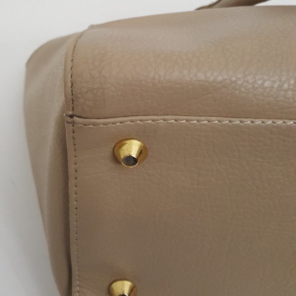 Women's MICHAEL KORS Large Luggage  Beige Leather Satchel Bag Tote Handbag - Picture 5 of 16